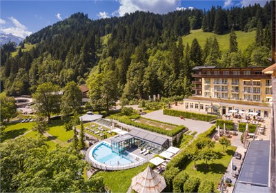 Lenkerhof gourmet spa resort - Aussenansicht - Seminarhotelsschweiz - MICE Service Group
